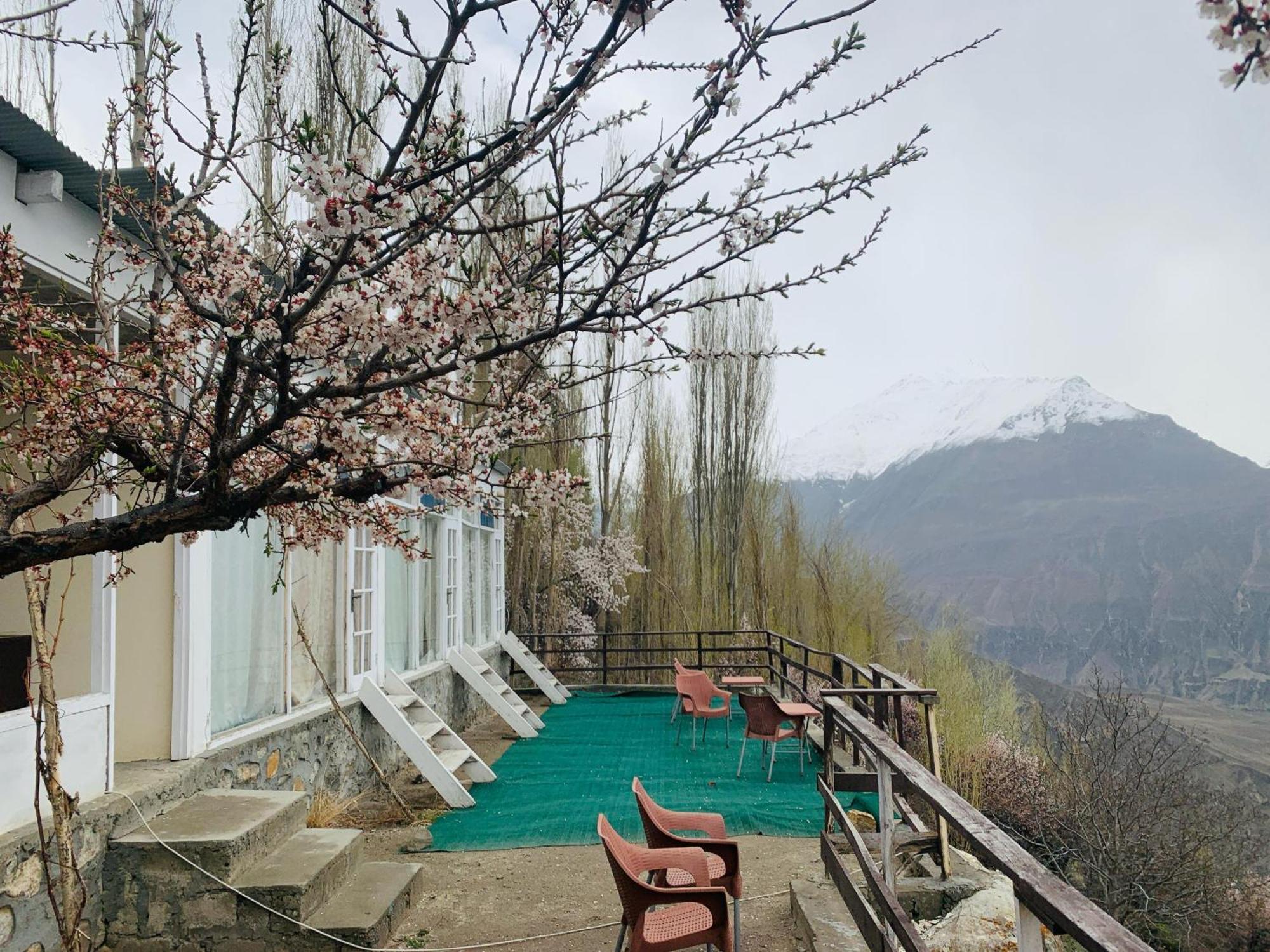 Venus Mountain Resort, Hunza Karimabad  Exterior photo